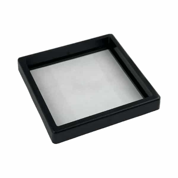 Adaptateur pour montage d’un compteur horaire à encastrer 48 x 48 mm sur une découpe 50 x 50 mm