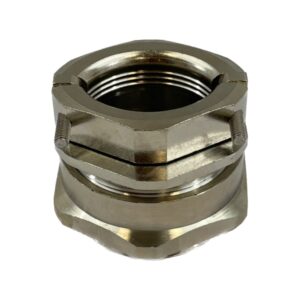 Presse           étoupe en laiton nickelé avec ancrage • PG36 • pour câble Ø 24 à 30 mm